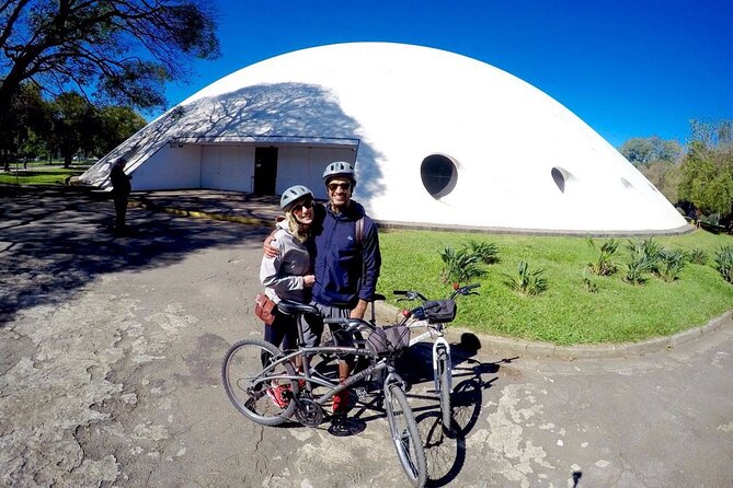 Street Art and Park Bike Tour - Batman Alley: the outdoors gallery that makes you stop every few steps