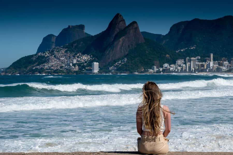 Strike a pose: The Rio Photo tour! - Price and value: what $120 per person buys in a busy city