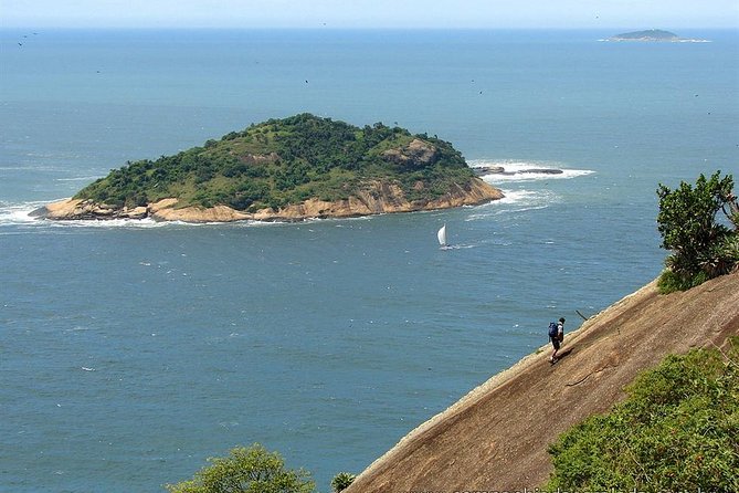 Sugarloaf Mountain Climbing Trail - Summit rest: you earned the view, then you get to enjoy it