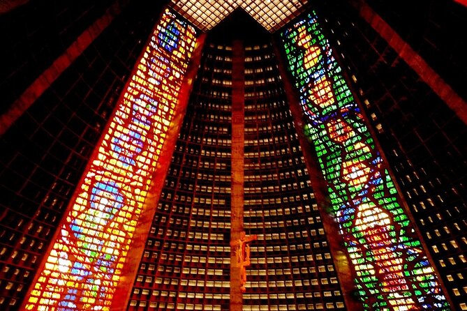 Sunday Food Tour: History, Culture & All-Inclusive Experience. - Cathedral and São Bento in One Stretch: Peace Inside, Surprise Outside