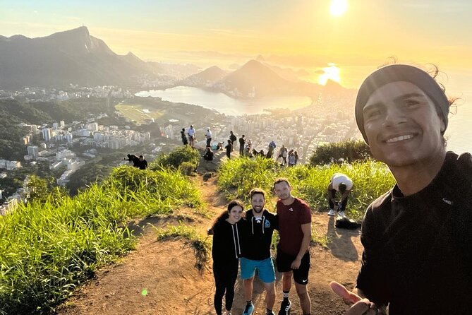 Sunrise and Sunrise Walk Two Brothers with Local Guide - Summit time: the view that hits in layers