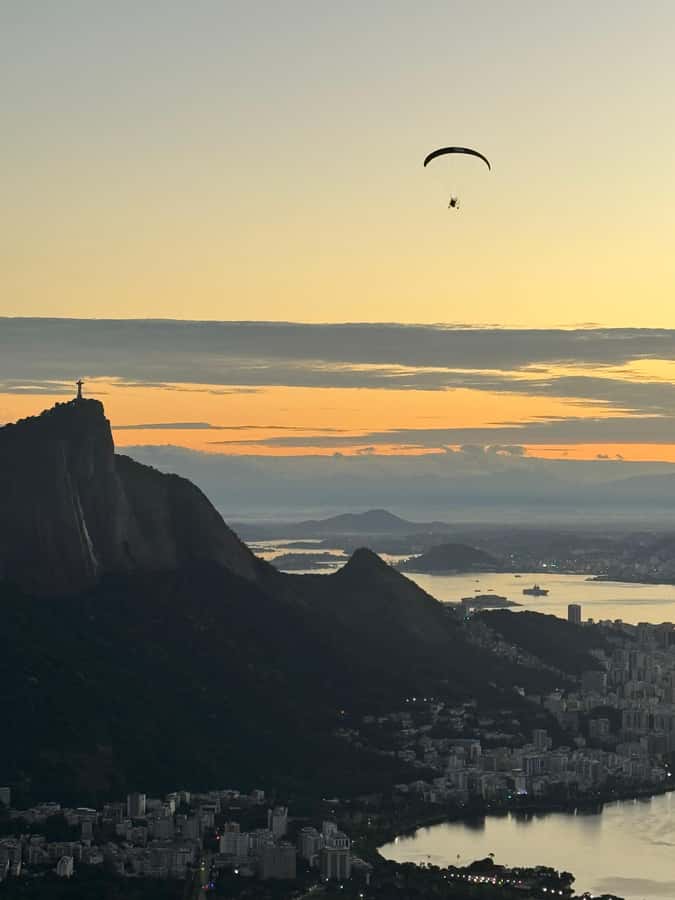 Sunrise at Morro Dois Irmãos + Vidigal Favela Experience - Price and value, is $65 per person worth it