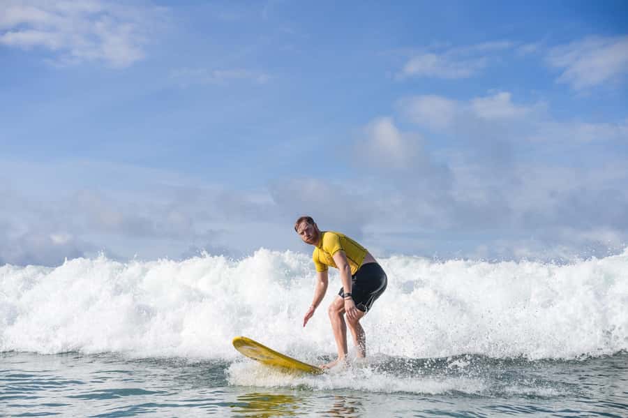 Surf lessons: in Arpoador in Ipanema. - Coaching Style That Makes You Want to Try Again (Rafael as a Case Study)