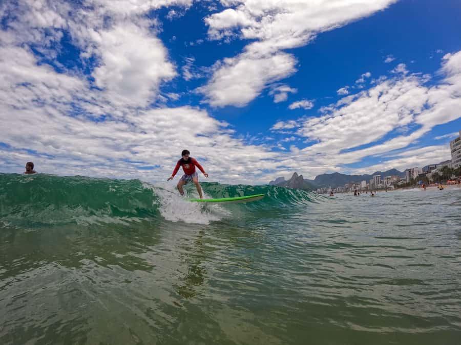 Surf lessons with local instructors in Copacabana/ipanema! - Key points before you go