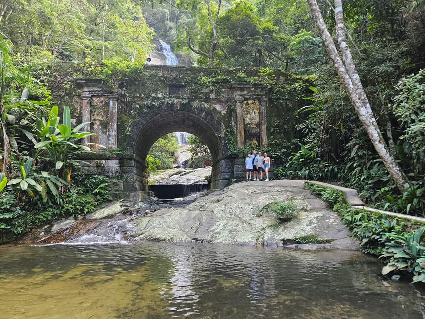 Tijuca National Park and all its wonders! - Wildlife spotting for sloths, monkeys, and coatis (without stressing)