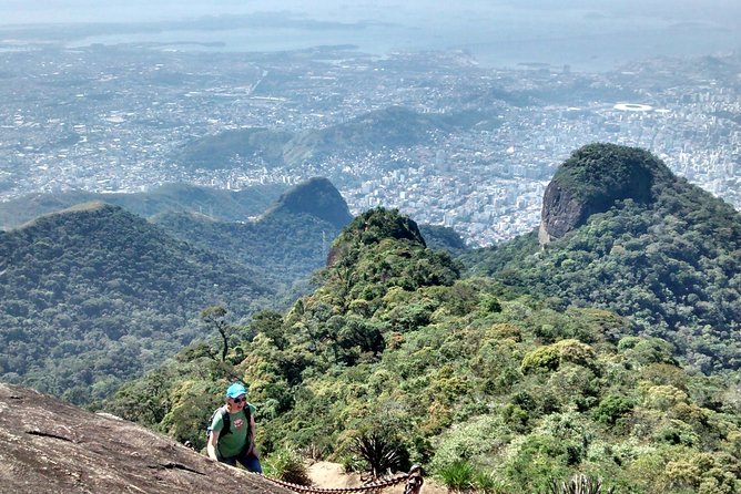 Tijuca Peak Hiking - The Highest Summit in Tijuca National Park - Cascatinha Taunay: the 40-meter waterfall stop that breaks up the climb