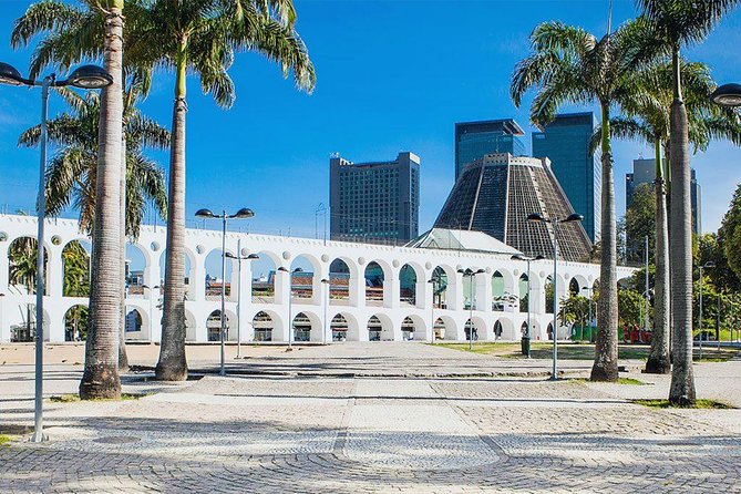 Tour 1 ( 8 hours ) : Sugar Loaf , Corcovado , Old Downtown Lapa and Santa Teresa - Sugarloaf Mountain by cable car, with smart expectations
