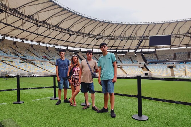 Tour Maracanã - Guided tour inside the stadium - What “private tour” changes for your day