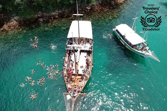 Tour to Angra dos Reis and Ilha Grande + Boat trip + Lunch - Stop 3: Freguesia de Santana Beach and the 1843 Parish Church