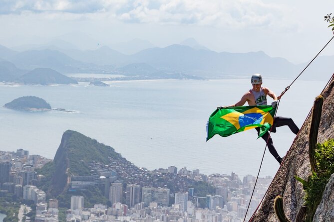Trail and Rappel on Morro Dois Irmãos - Starting at Praça do Vidigal, Then Up to the Top