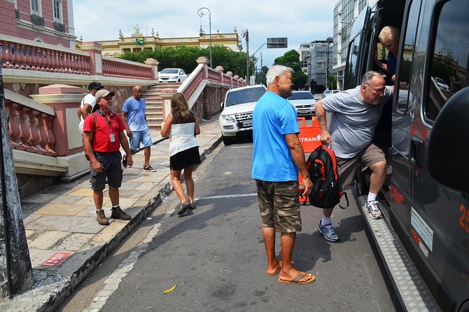 Transfers from the airport to any place in Manaus City - What’s included in your airport-to-hotel ride