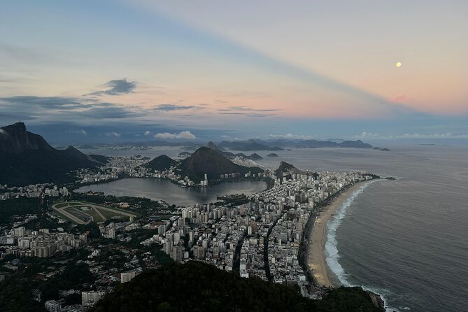 Two Brothers Rise or Sunset Hill Trail - Stop 2 hike up: Morro Dois Irmãos and the view breaks that keep it fun
