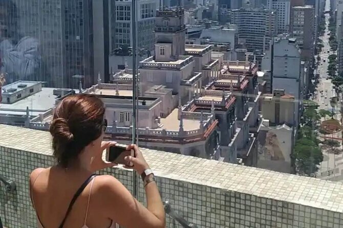 Visit São Paulo with a local guide - Where the tour ends near Shopping Light and the Municipal Theater